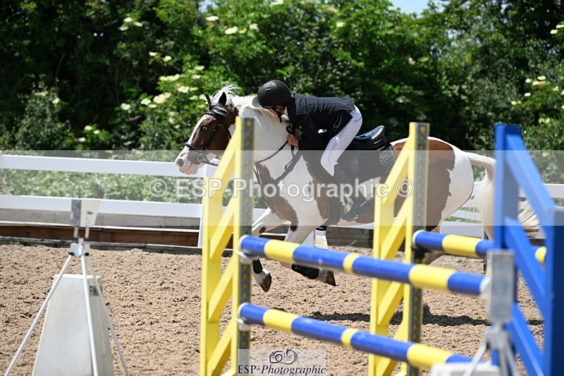 240609A-133803-05804 - Cls 25 Pony Newcomers and 1m Open