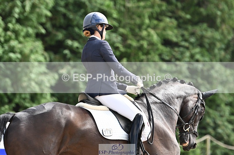 240811-141456-06310 - 115-Lucy.Amy-Millenium.Falcon