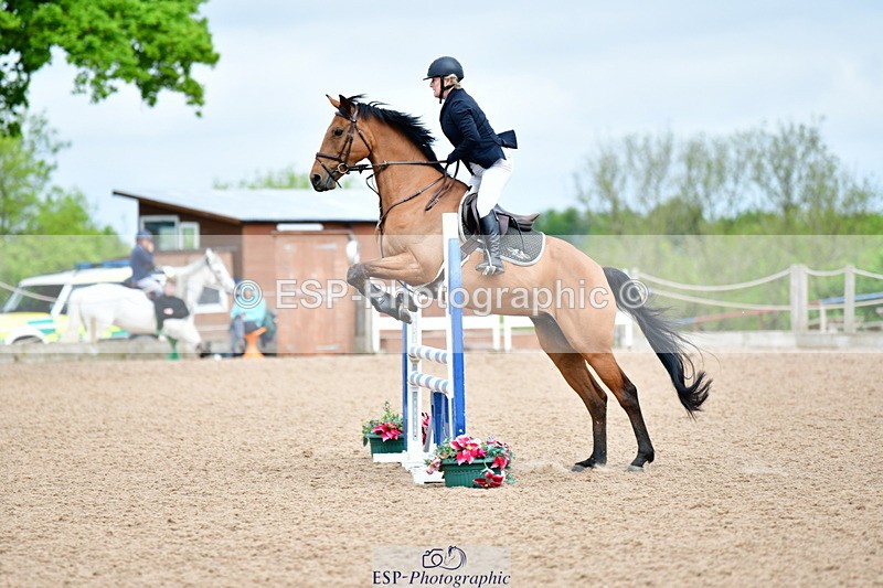 240523A-100113-00146 - Cls 9 British Novice and 90cm Open