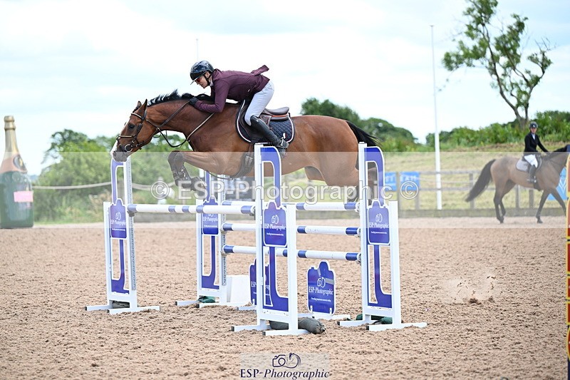 240608A-143101-02765 - Cls 5 Snr Foxhunter and 1.20m Open