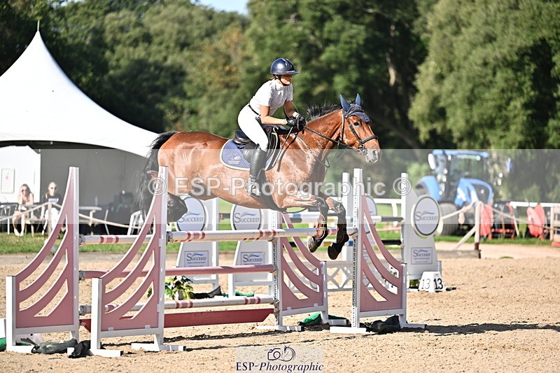260906A-162534-04682 - Cls 24 Snr Foxhunter