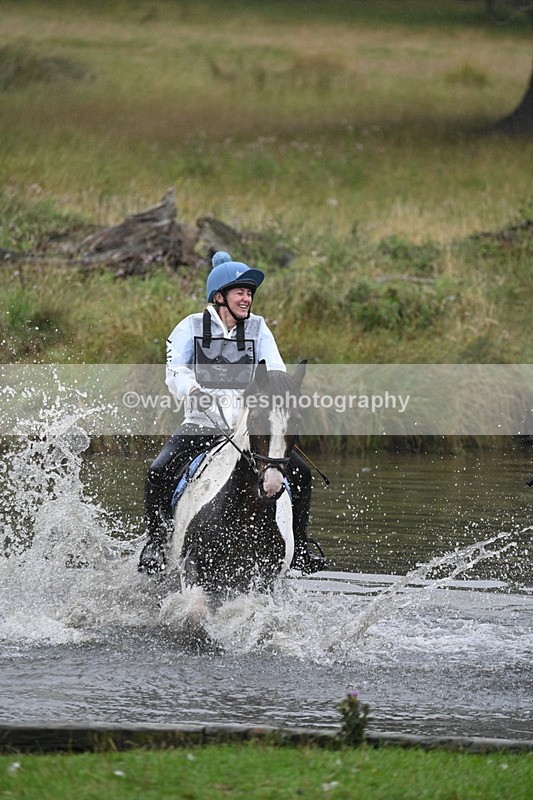 WJ7_8859 - Time at Water 11:53 to 12:23