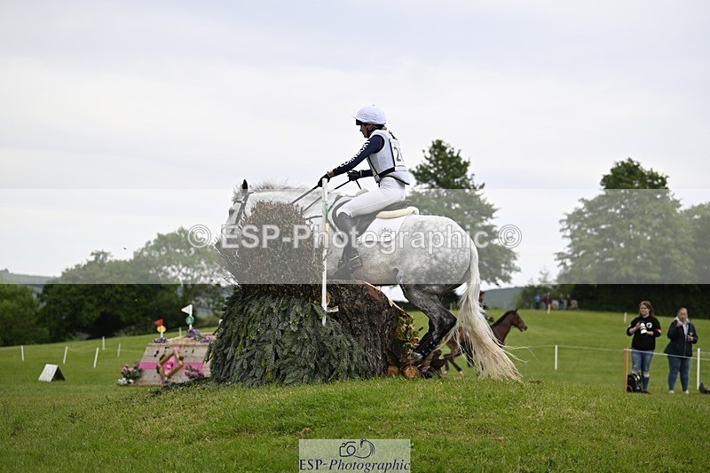 240525-164845-18433 - 267-VAN_KAUNITZ-Jemima_Howden