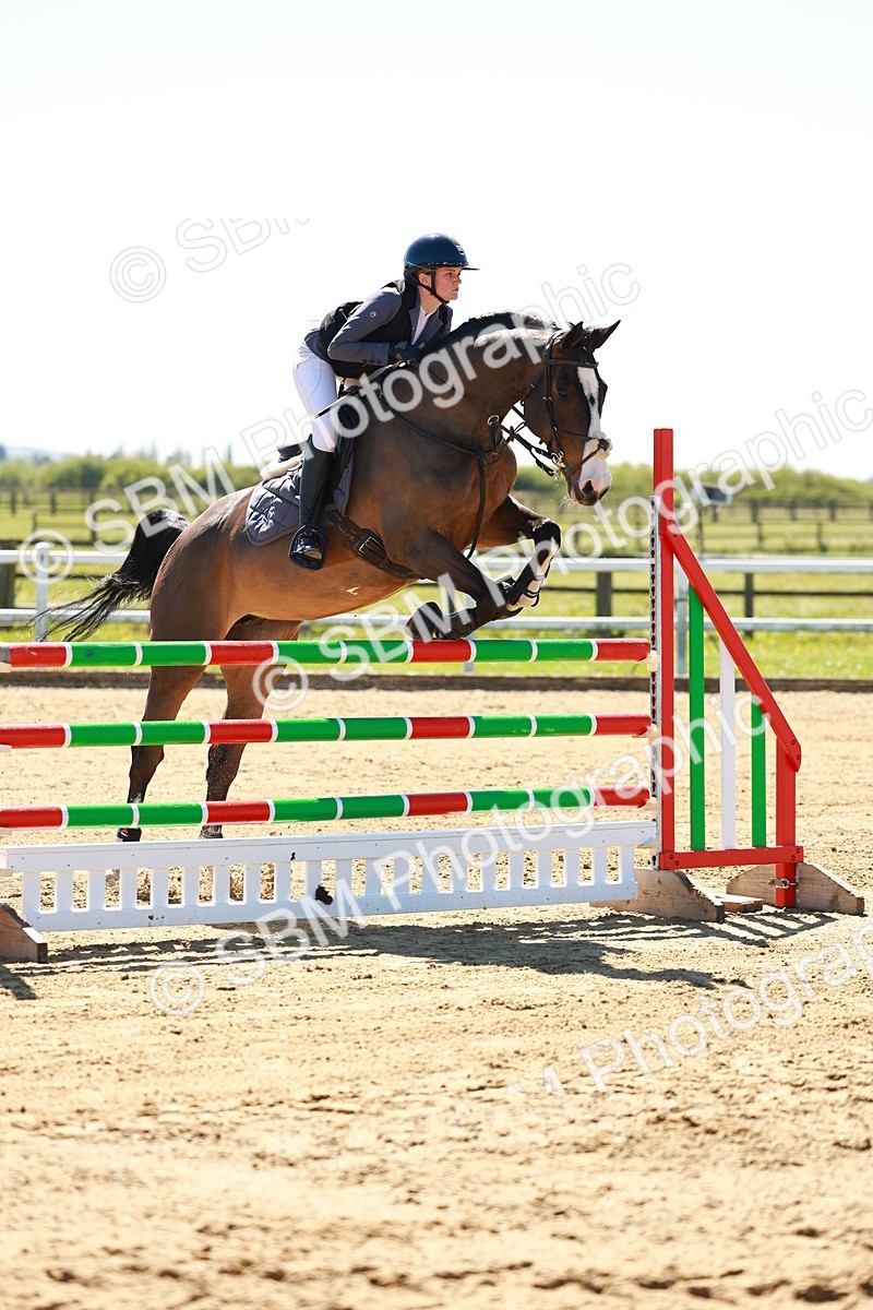 SBM_001133 - Class 4 - Senior Newcomers 1.10m