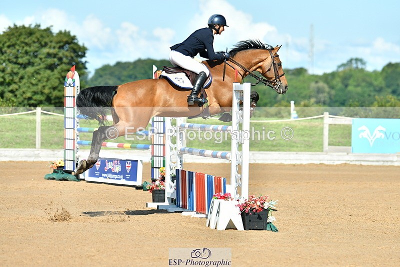 230720A-092935-01721 - Cls 1, 2 Star Small 1.30m