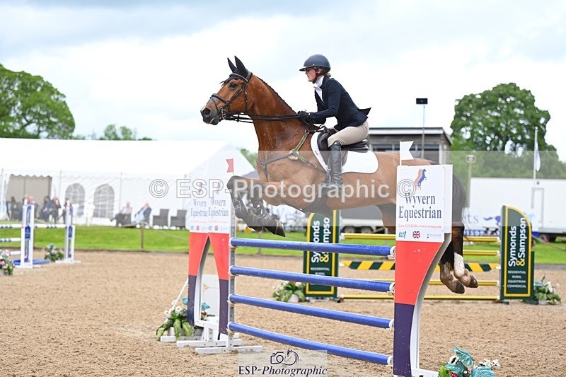 240526-115429-21143 - 152-MODRIX_DOR_VAN_DE_MISPELAERE-Annabel_Walsh