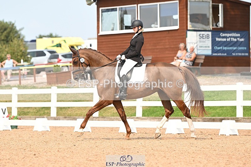 250816-152407-06175 - 121-Daisy.HedgesFelicia.v