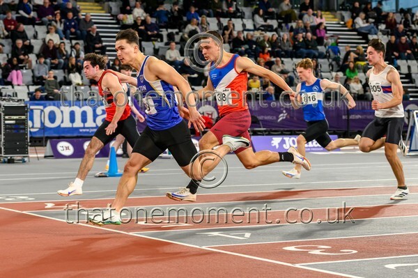 SenInd26-917748 - Track Male Set One