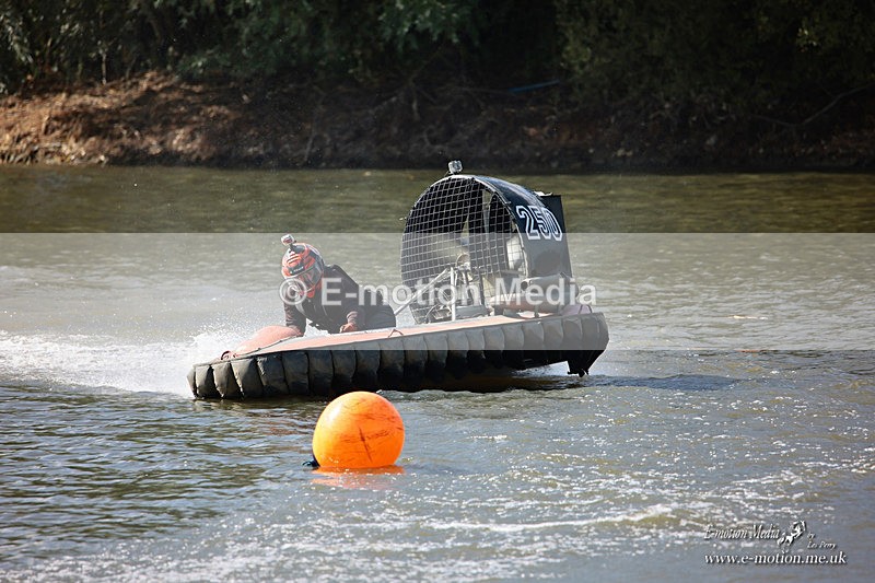 HCWC 230826 577 - Hovercraft W C Race Day 3