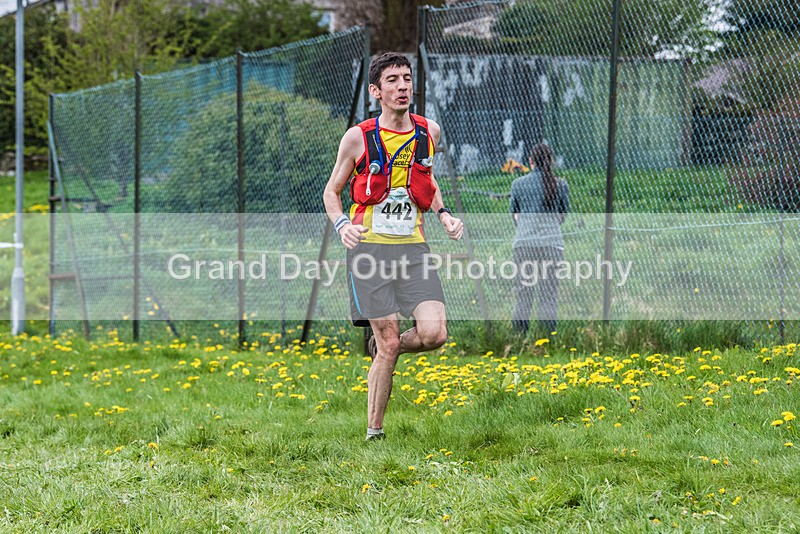 3 Peaks-2563 - The 3 Peaks Race - The Finish - Saturday 29th April 2023