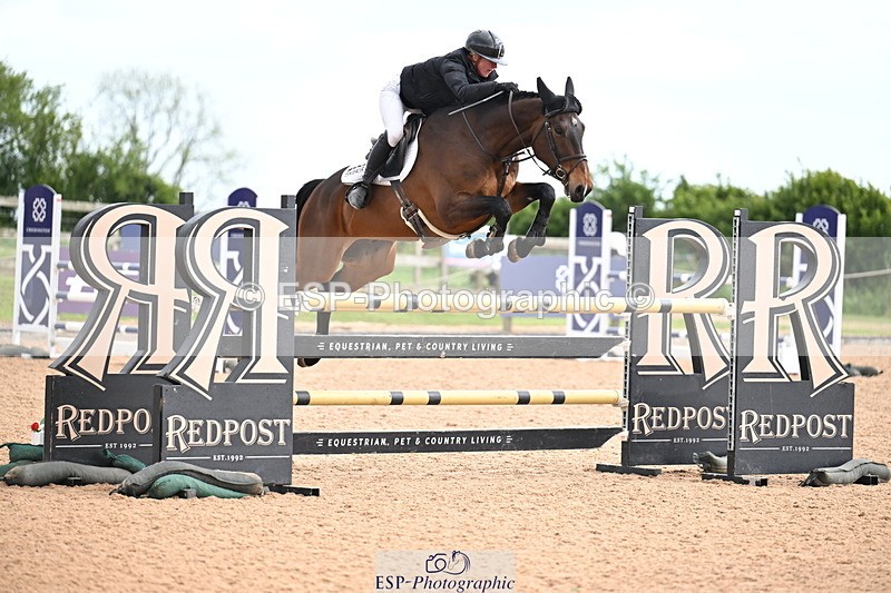 260513B-145344-01183 - Cls 6 Snr Fox and 1.20m Open