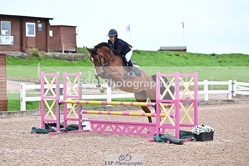 250914-093659-08215 - Cls 32 Snr British Novice and 90cm Open