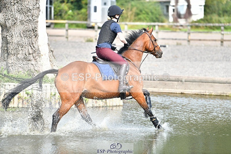 230817-104953-02711 - Abbie's 2nd Group - Arena