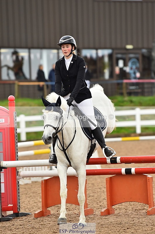 231028A-121958-01107 - Cls 3 Discovery & 90cm Open