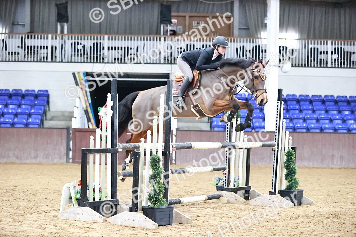 SBM_002421 - Class 10 - Senior newcomers 1.10m