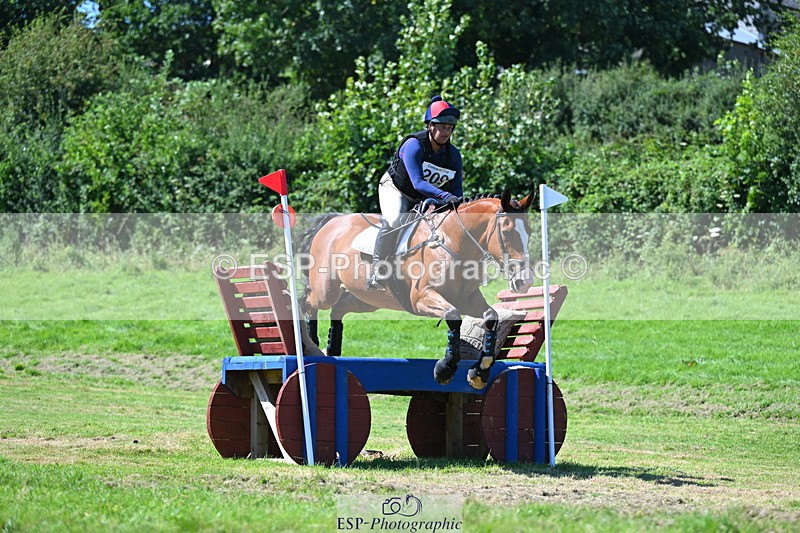 240811A-144215-05535 - 209-