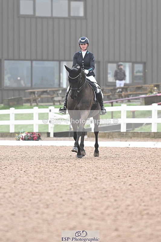 240217A-095158-00639 - 218-Jessica.Davies-Nemo.II