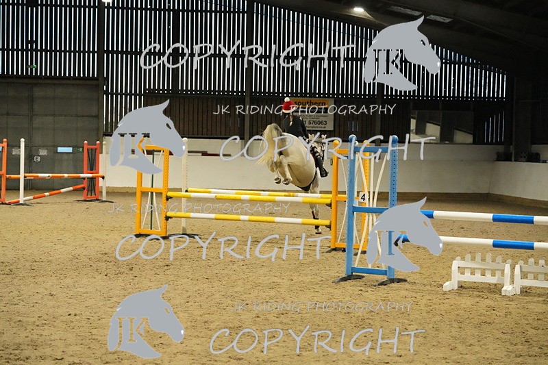 JKR03787 - Class 8 90cm