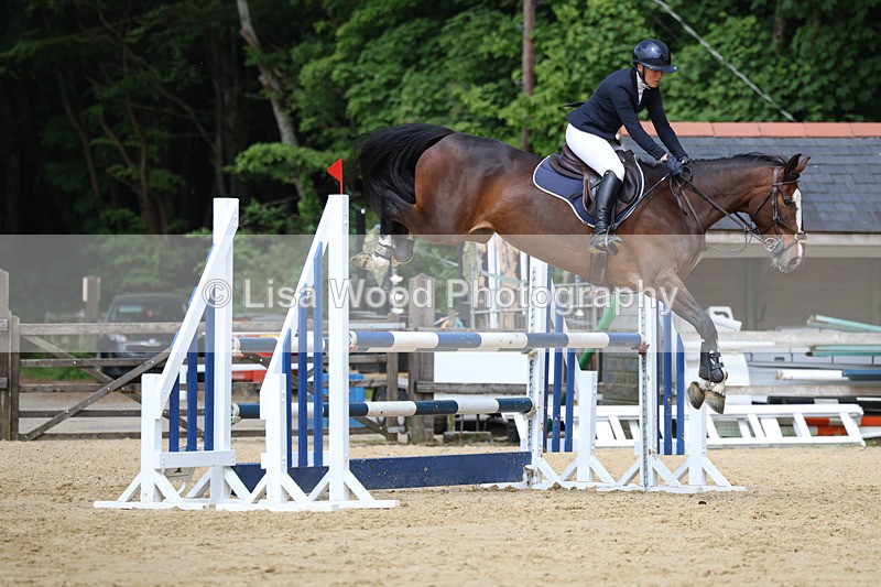 3E7A1158 - Class 13: Senior Newcomers/1.10m open