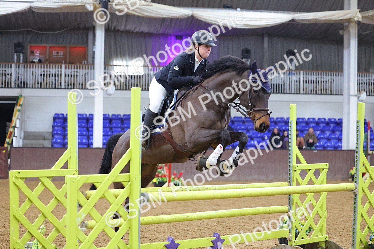 SBM_001972 - Class 15 - Senior Newcomers - First Round (1.10m)