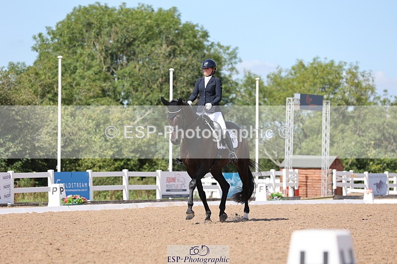 240816A-141238-05294 - 270-Tamara.Egglestone-OLINDE