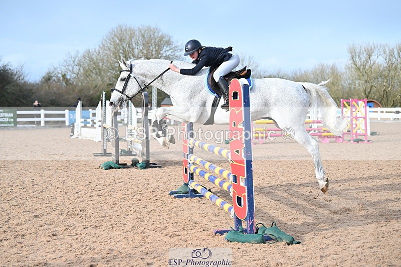 240128A-141812-01410 - Cls 8, 9 & 10 Children on Horses