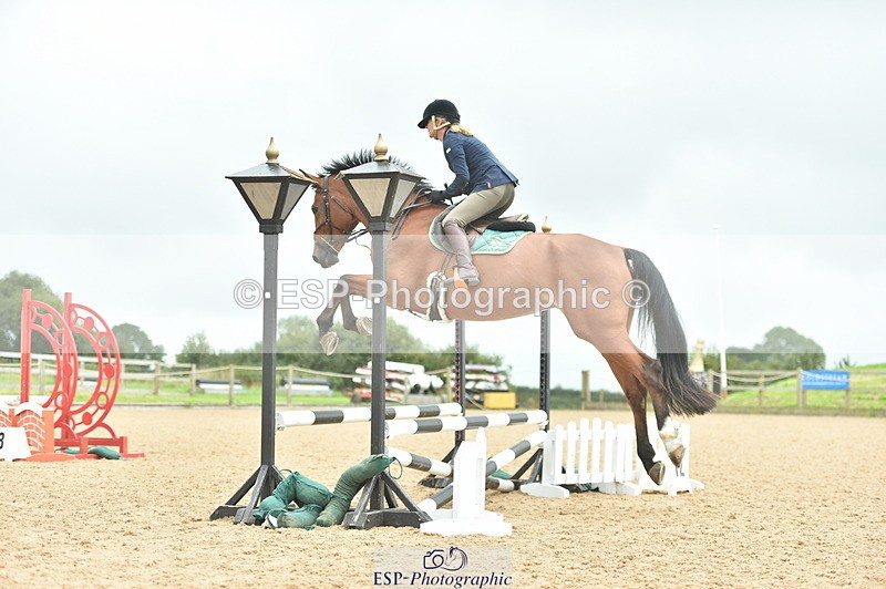 230819A-130814-00600 - Cls 42+43 Club and Schools 70cm