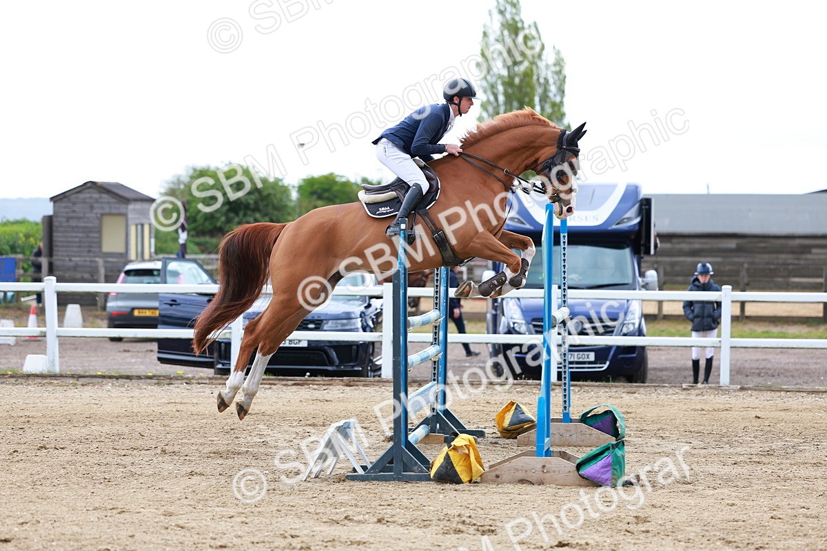 SBM_002636 - Class 11 - Senior Foxhunter - 1.20m