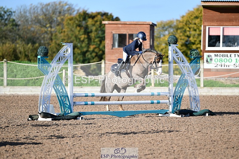 241026A-094909-00513 - SAT Cls 20+21 Club and Schools 60cm