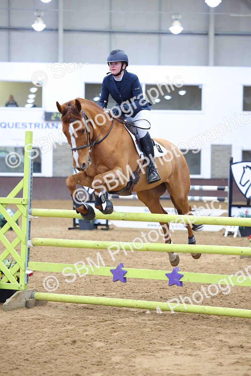 SBM_010709 - Class 23 - Senior Newcomers/ 1.10m Open - First Round (1.10m)