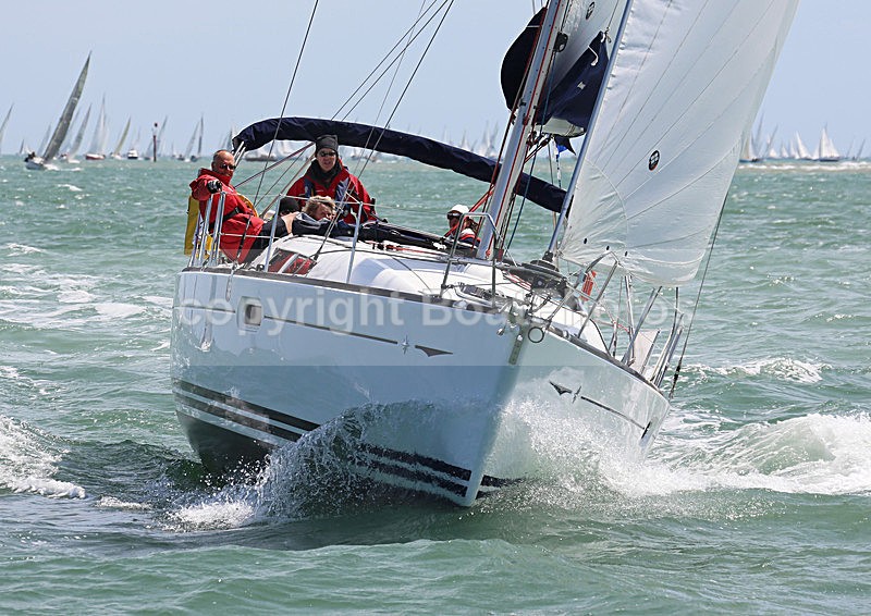 130601 GBR2057R WT7A0170 - ROUND THE ISLAND RACE - 1st June 2013