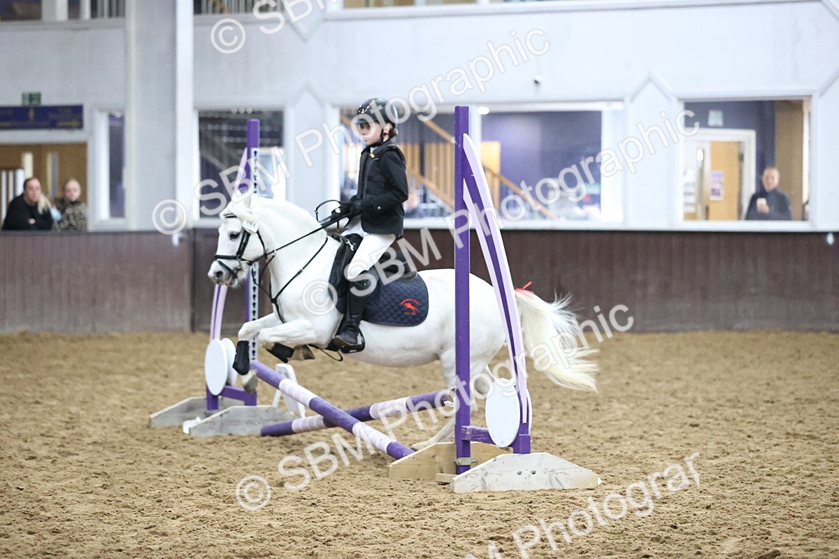 SBM_000127 - Class 2 - The Rug Lady 40cm Area 12 Championship Qualifier