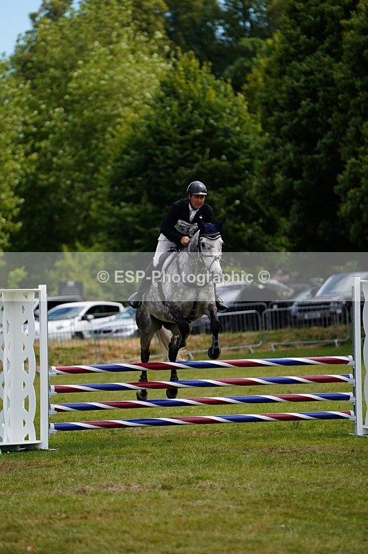 240630X-140942-8713 - 511-Tim_Cheffings-HIVES_LUCKY_BOUNCER