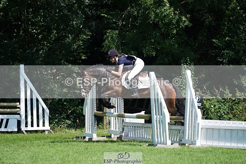 240811A-120818-02812 - 122-