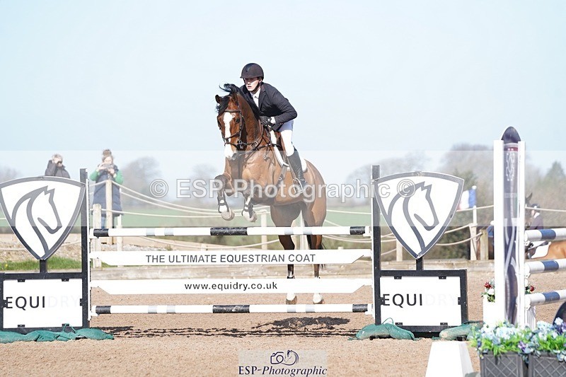 250330-100528-05919 - Cls 25 Snr 1.20m