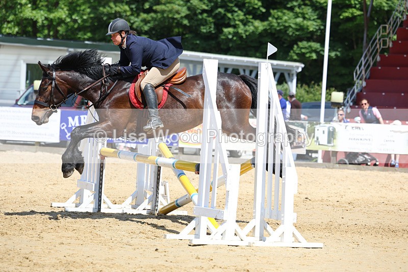 3E7A9796 - Class 8: Senior 80cm