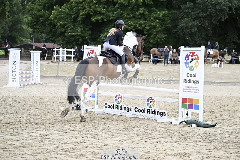 250830A-104604-05661 - Cls 21 British Novice and 90cm Open