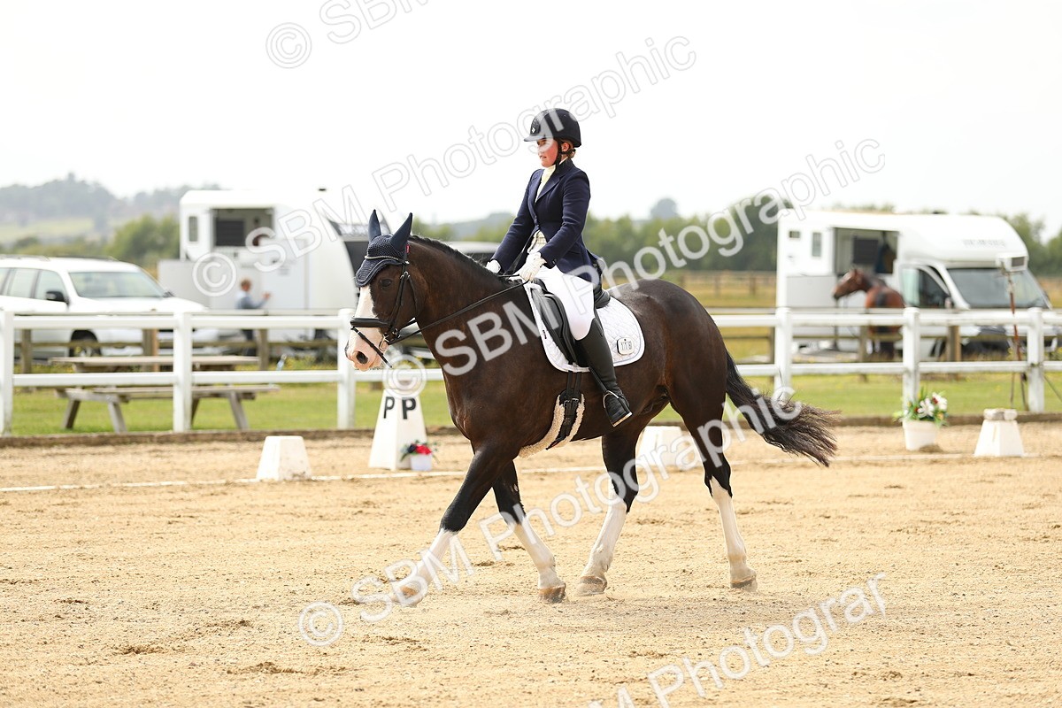 SBM_017256 - Class 13 - Novice 23 - 13.31-14.13