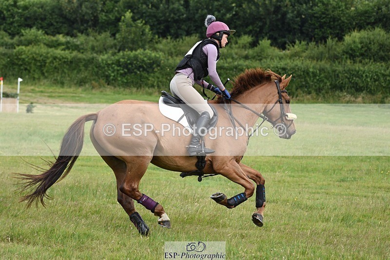 230625-095532-01550 - XC 90cm 9.45 to 11.00