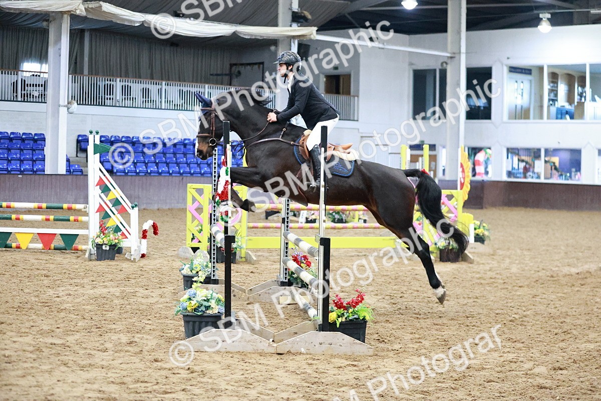 SBM_000322 - Class 2 - Senior British Novice 90cm