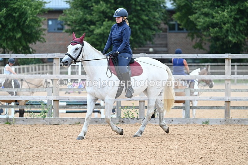 WJ7_7809 - Poles 10:00am