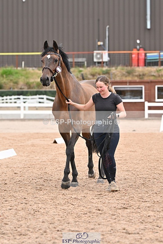 250716-155110-02235 - Trot Up 3.30 to 4.30