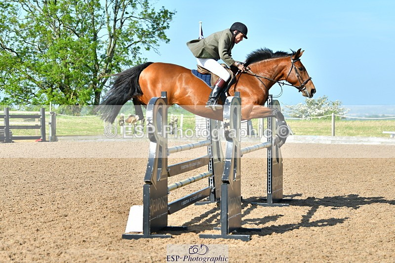 230527A-090830-02899 - Cls 13 Snr 1.05m + 1.10m Open