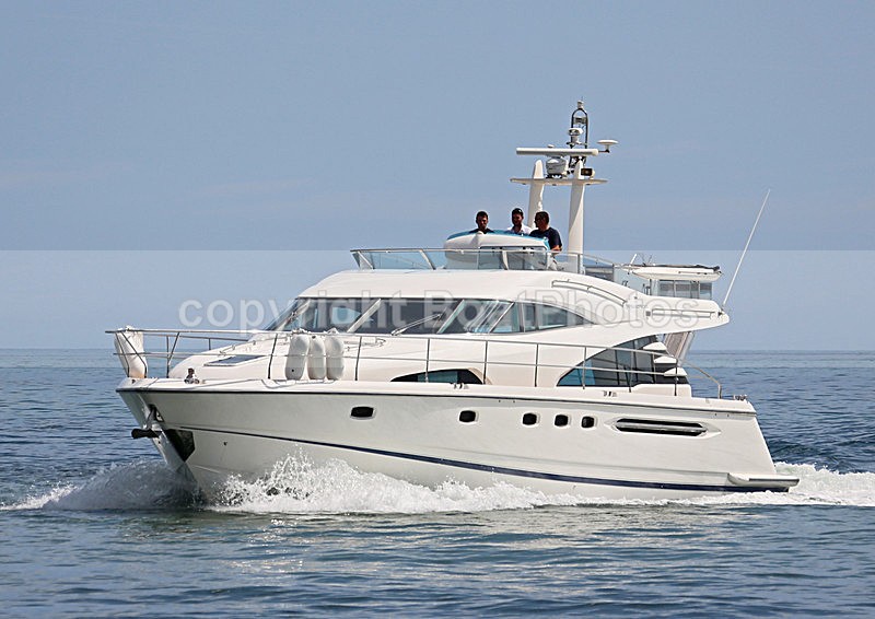 140729 FAIRLINE SQUADRON WT7A2437 - Flybridge Cruisers