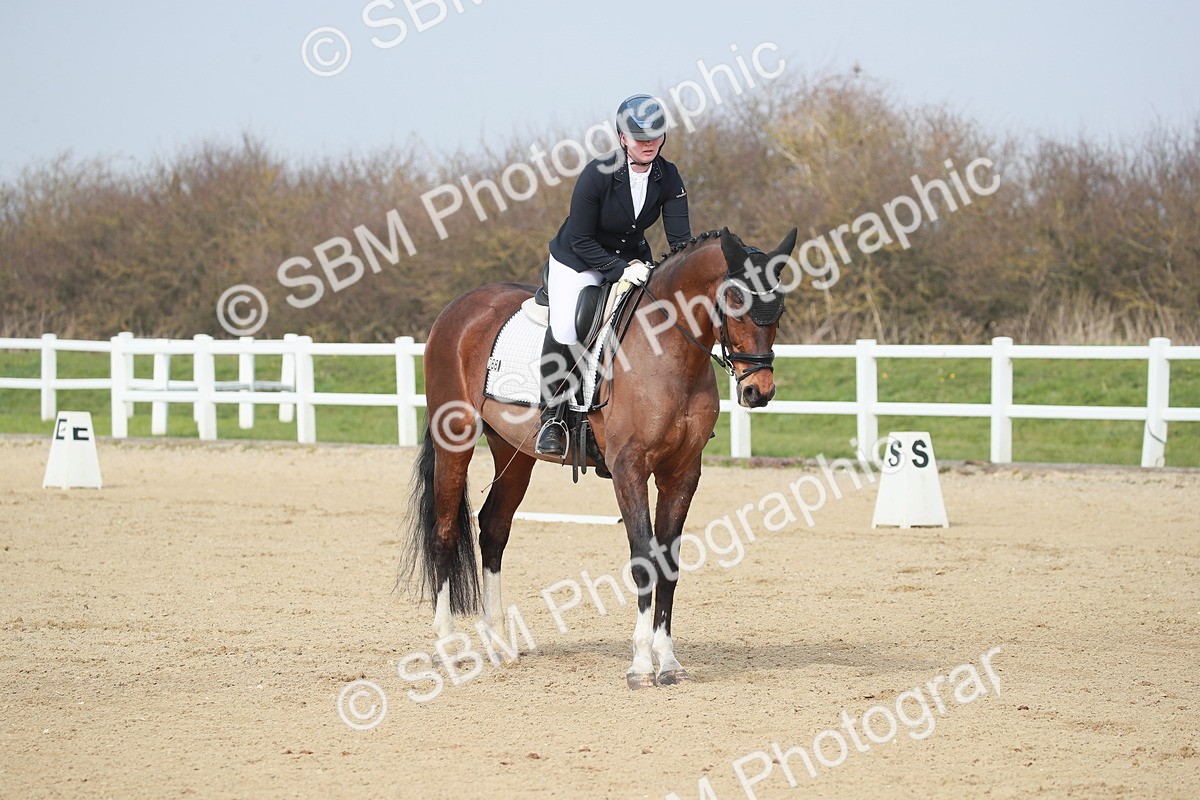 SBM_007301 - Class 16 - Novice 6