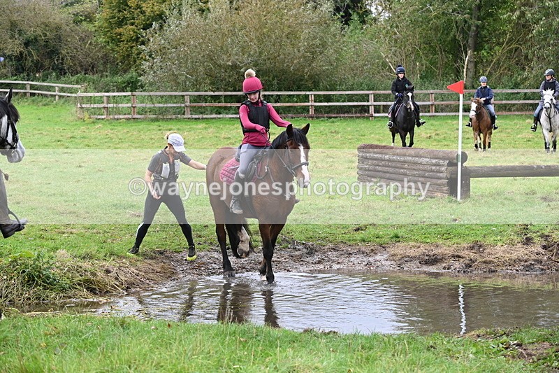 WJ6_5439 - Time at Photographer 12:31 to 12:40
