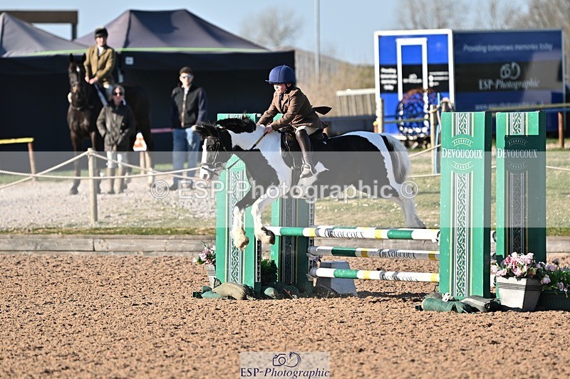 250401-172508-00410 - 70cm classes