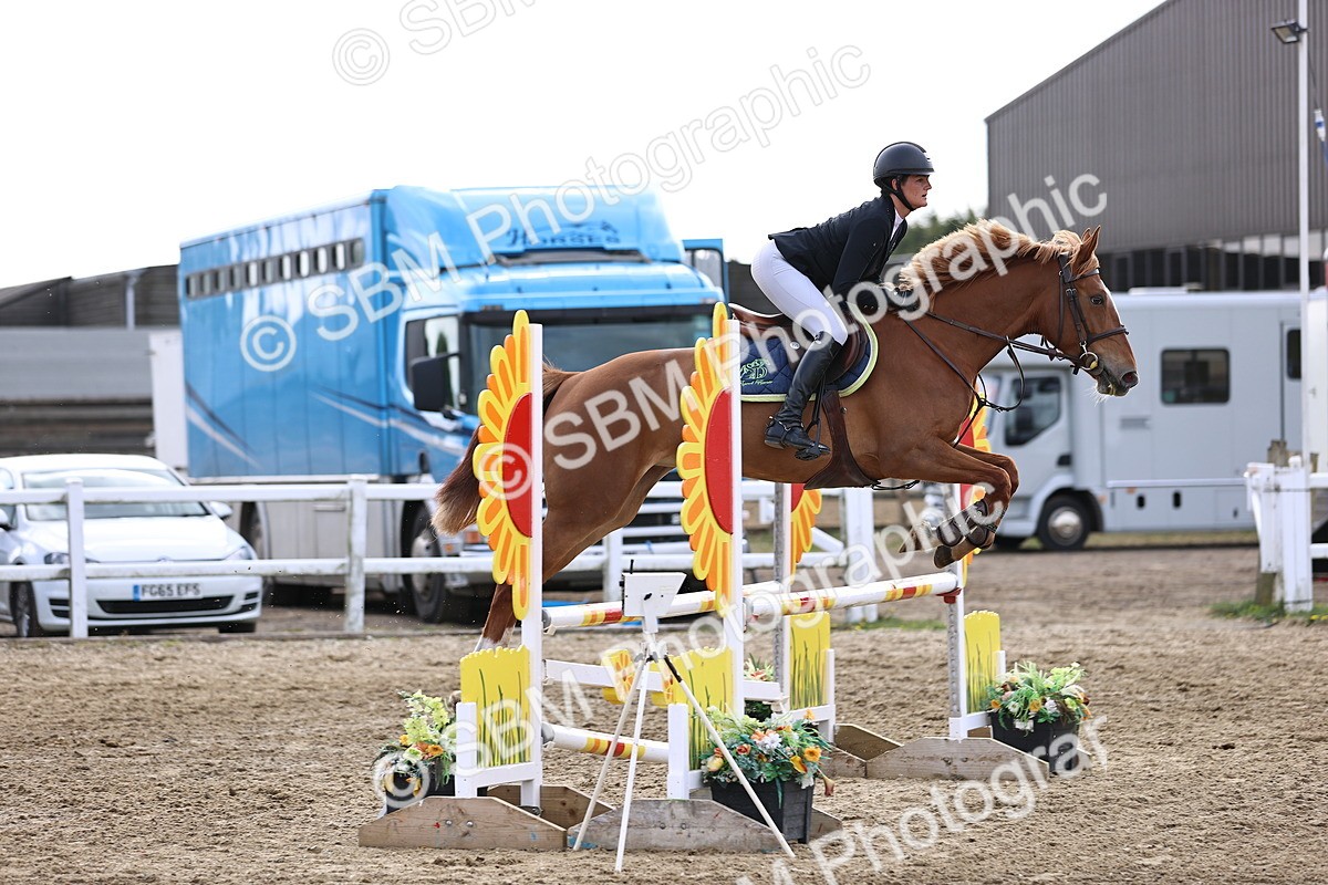 SBM_5186 - Class 9 - Senior British Novice - 90cm