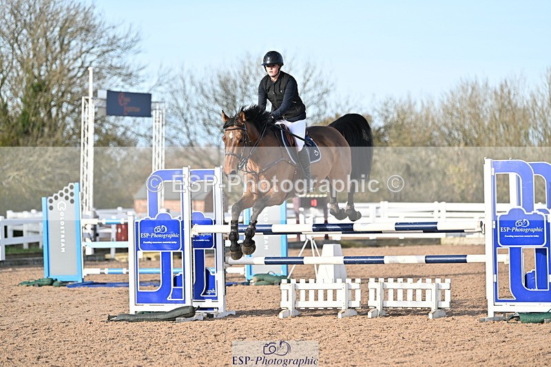 241113A-140917-00809 - Cls 05A&B Snr Fox & 1.20m Open