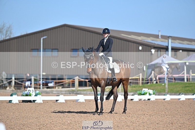 250405-093650-09818 - 122-Marie-Ayesha.Barilits-Gupta-Waverley.Furst.Dance